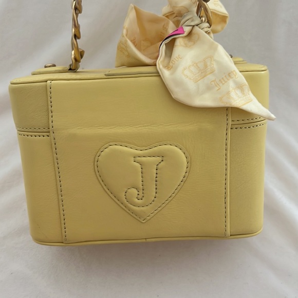 Juicy Couture Purse - Picture 6 of 13